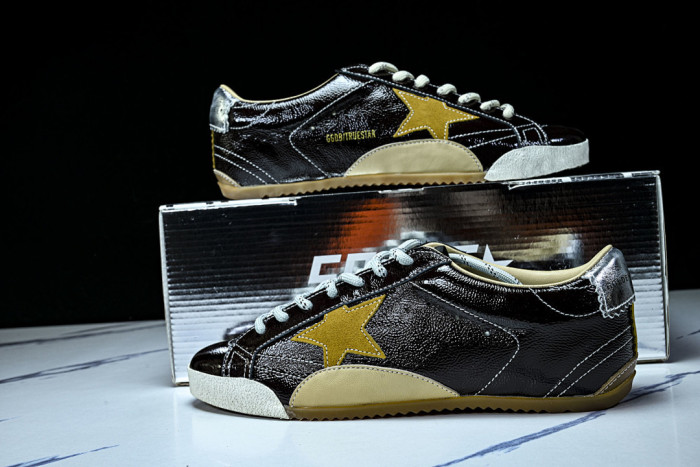 GGDB SNEAKERS 120249