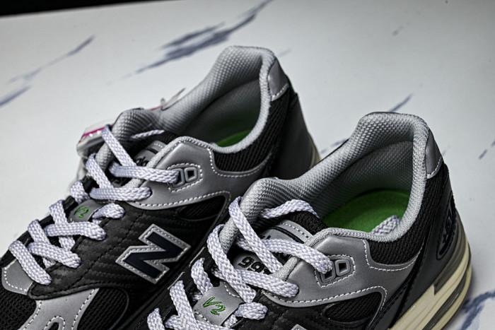 New Balance 991v2 MiUK Up There U991UT2