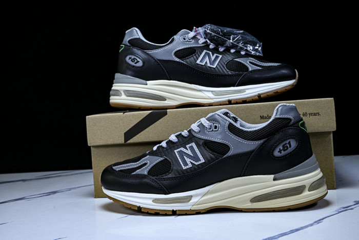 New Balance 991v2 MiUK Up There U991UT2