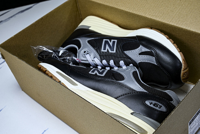New Balance 991v2 MiUK Up There U991UT2