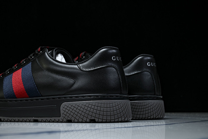 GI ACE EMBROIDERED LOW-TOP SNEAKER 90663