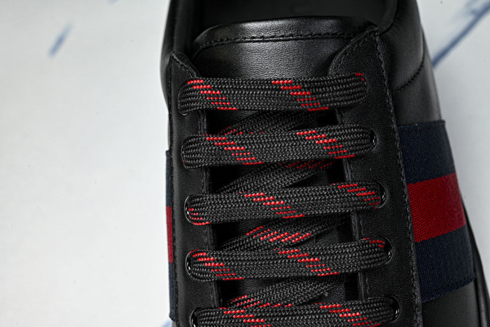 GI ACE EMBROIDERED LOW-TOP SNEAKER 90663