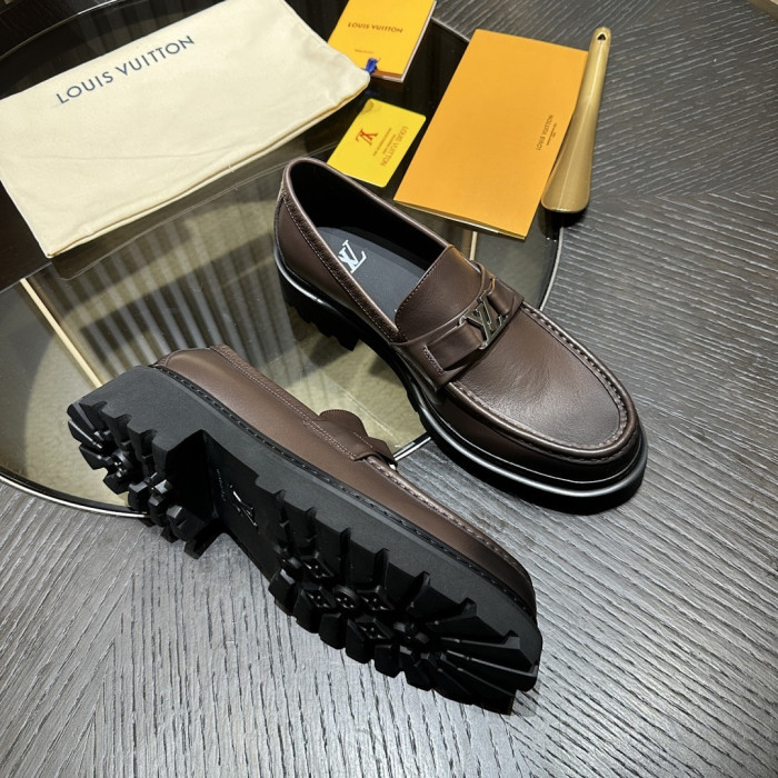 LOVT SNEAKER lv-597