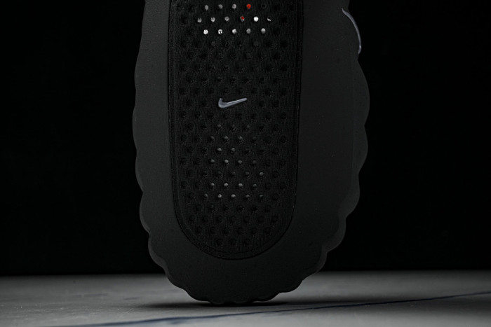 Nike Mind 001 