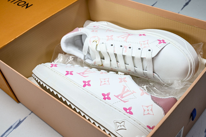 LOVT SNEAKER LV-605