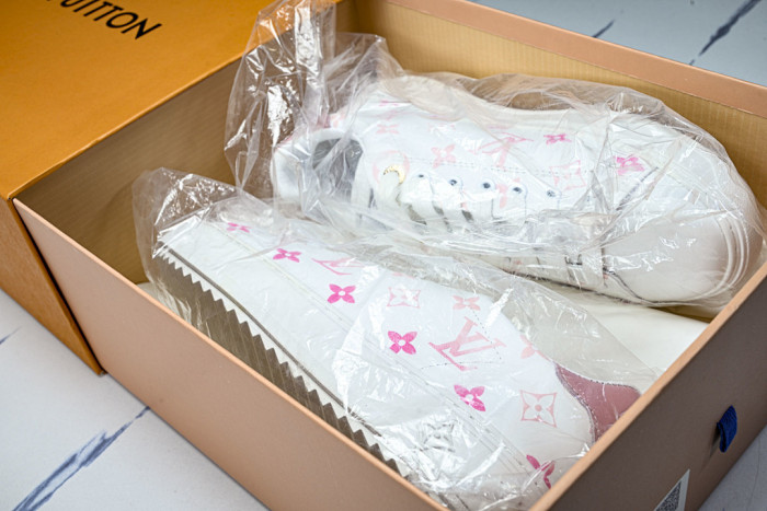 LOVT SNEAKER LV-605