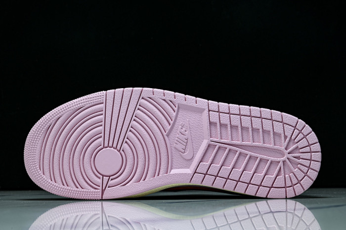 Travis Scott × AJ1 Low "Shy Pink" IQ7604-101