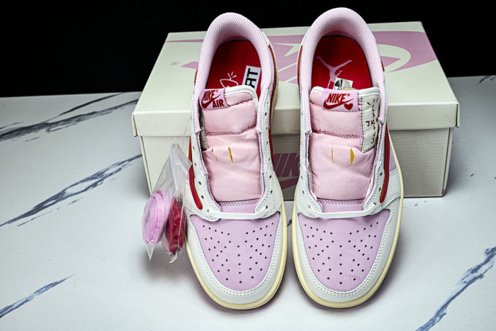 Travis Scott × AJ1 Low "Shy Pink" IQ7604-101