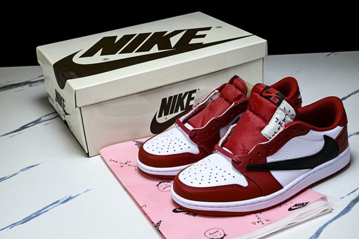 Travis Scott Air Jordan 1 Low OG SP DM7866-101
