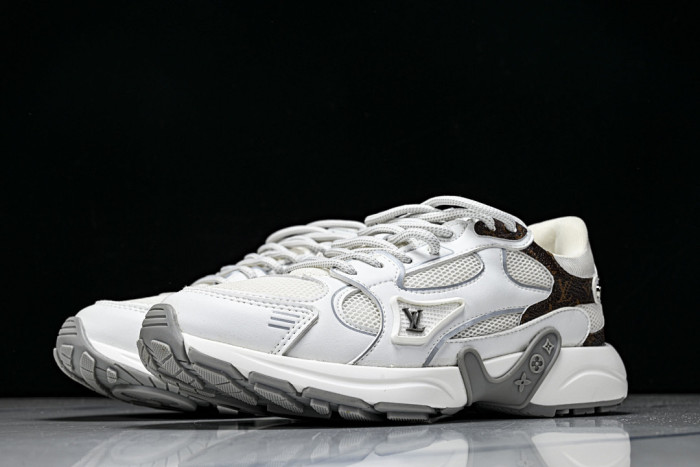 LOVT Olympia lv-615