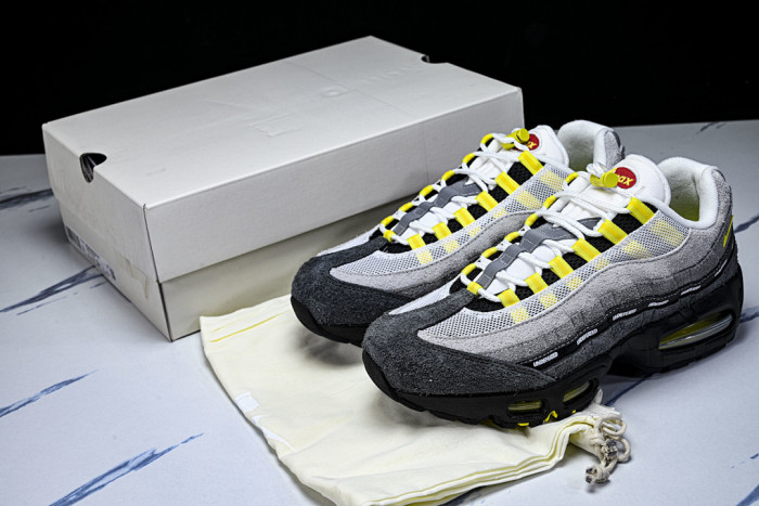 Nike Air Max 95 SP Undefeated Geo Shanghai Opti Yellow IB4523-002