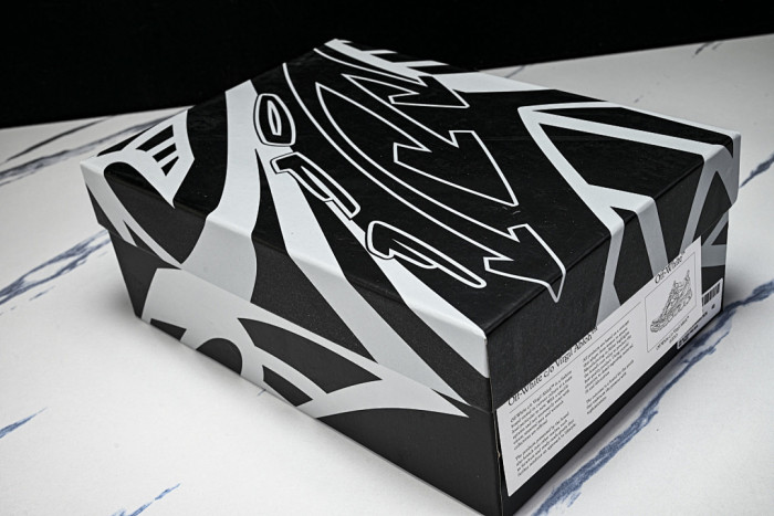 OF BE RIGHT BACK SNEAKERS OB40
