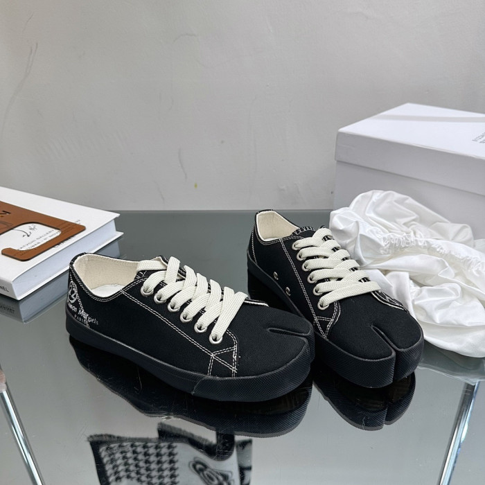 MM SHOES MMS-49