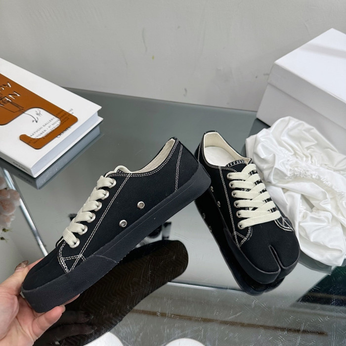 MM SHOES MMS-49