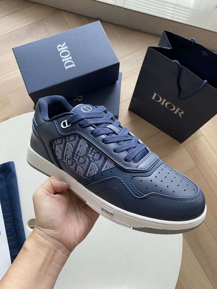 DR B27 LOW-TOP SNEAKERS DR-208