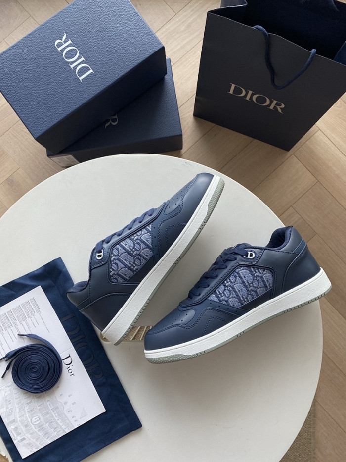 DR B27 LOW-TOP SNEAKERS DR-208