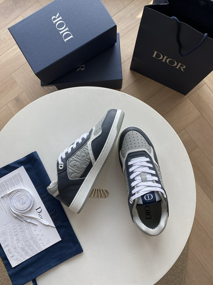 DR B27 LOW-TOP SNEAKERS DR-201