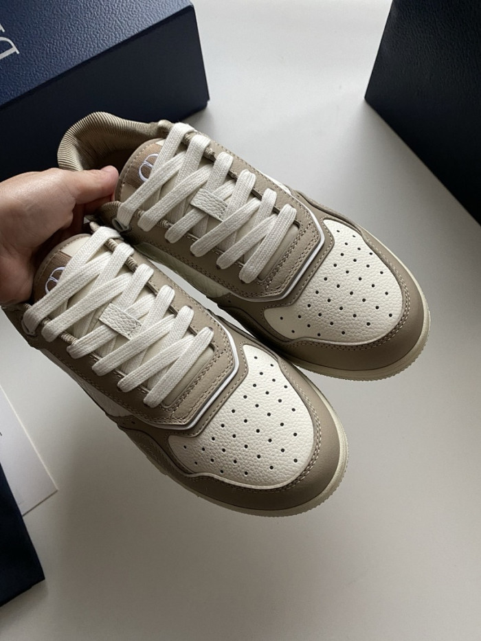 DR B27 LOW-TOP SNEAKERS DR-210