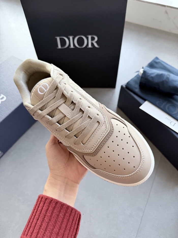 DR B27 LOW-TOP SNEAKERS DR-205