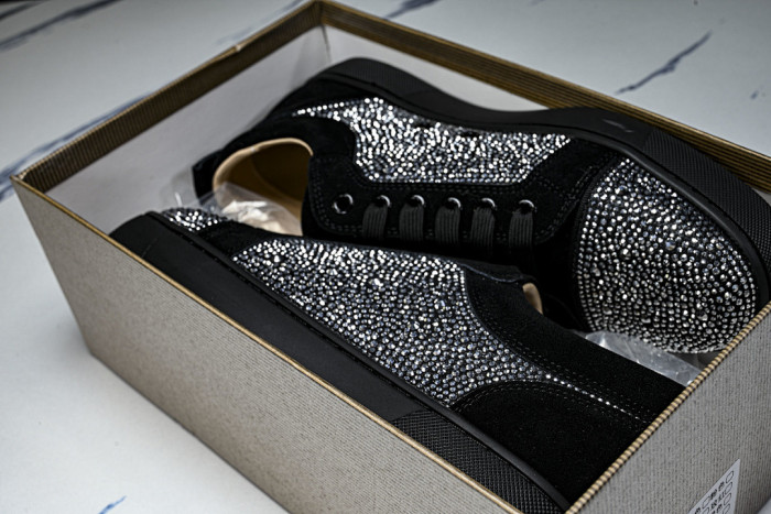 CL SNEAKERS 202312193