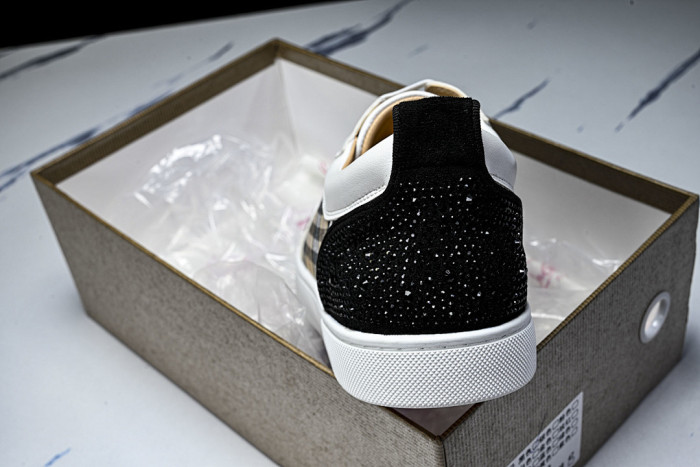 CL SNEAKERS 202312195