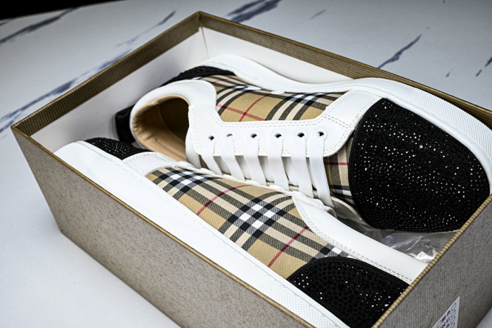 CL SNEAKERS 202312195
