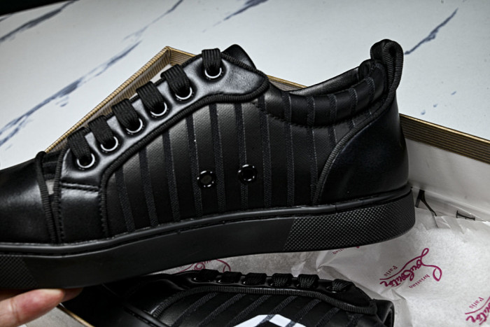 CL SNEAKERS 202312200