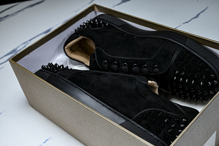 CL SNEAKERS 202312196
