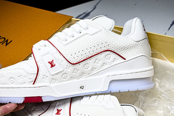 LOVT SNEAKER lv-621