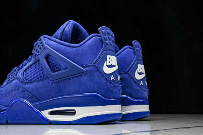 Air Jordan 4 HF4340-400