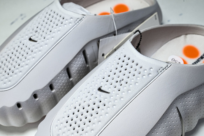 Nike Mind 001 Mule 