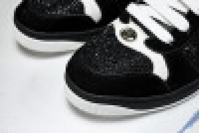 LOW-TOP SNEAKER GC-46