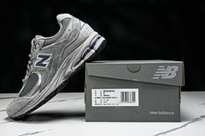 New Balance 2002R M2002RHG