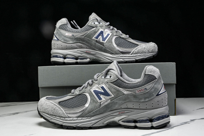 New Balance 2002R M2002RHG