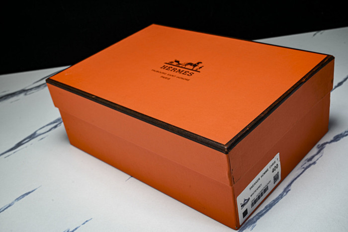 HER SHOES HM-9