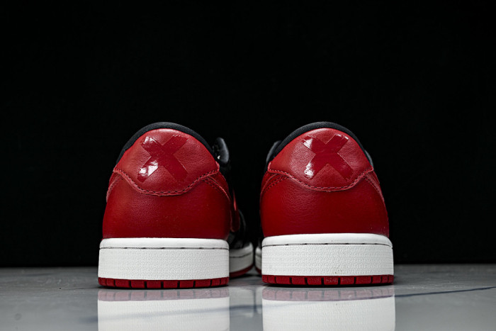 Air Jordan 1 Low OG “Banned” IW6276-001