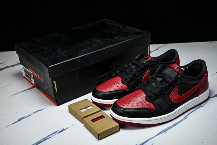 Air Jordan 1 Low OG “Banned” IW6276-001