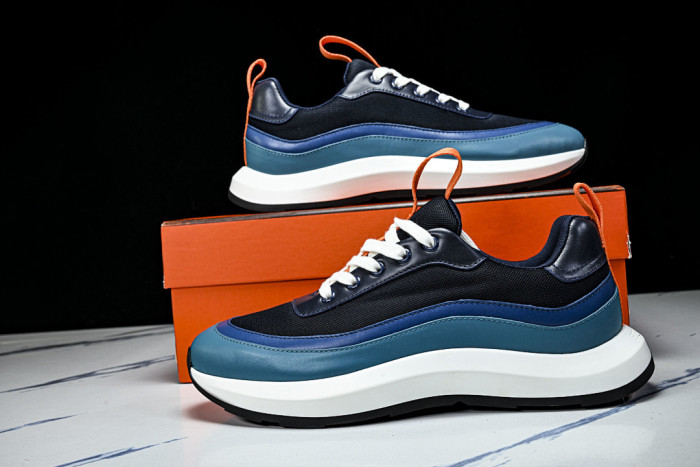 HER SHOES HM-4