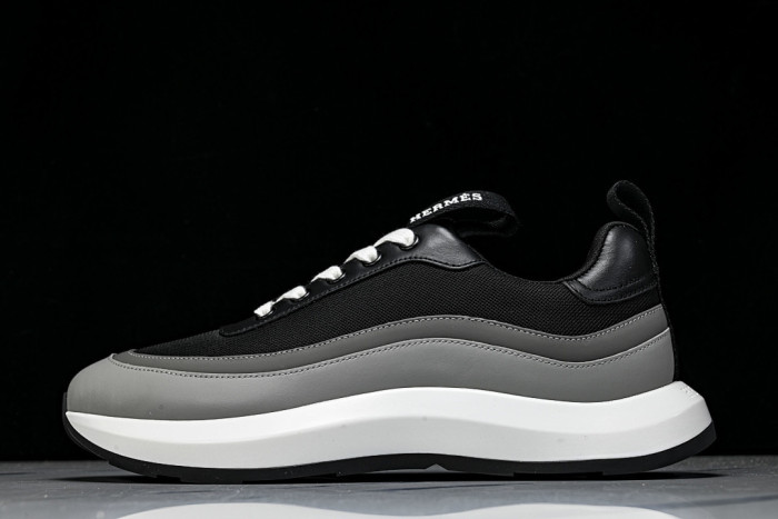 HER SHOES HM-5