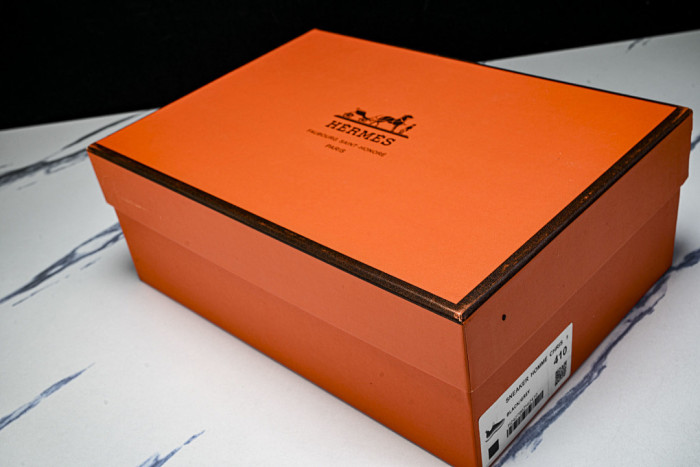 HER SHOES HM-5