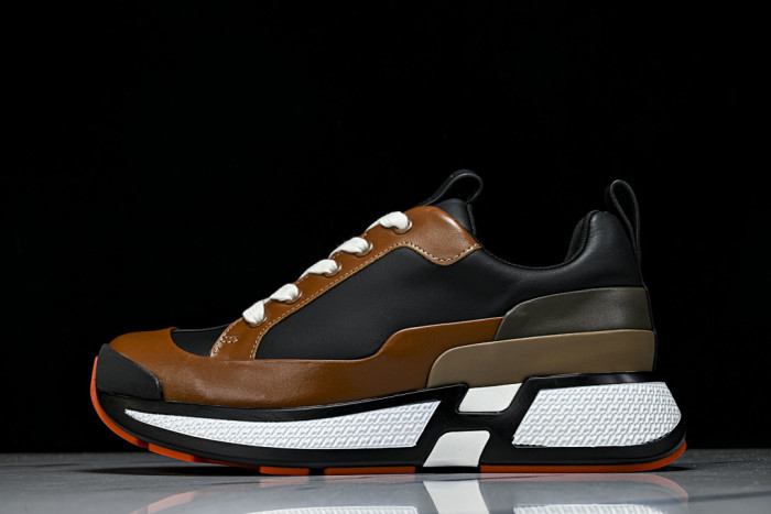 HER SHOES HM-7
