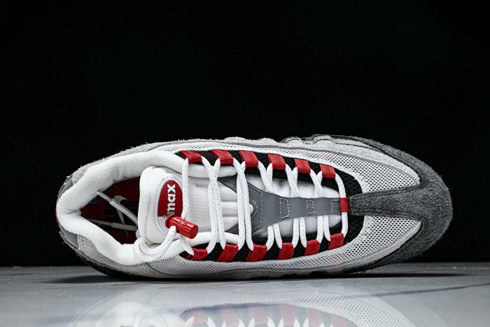 Undefeated x Nike Air Max 95 