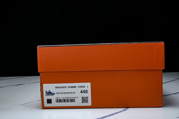 HER SHOES HM-2