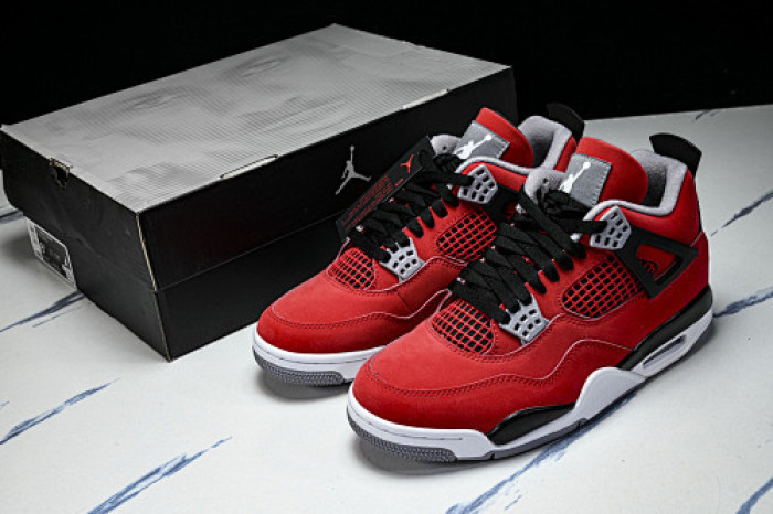 Air Jordan 4“Toro Bravo” FQ8138-600