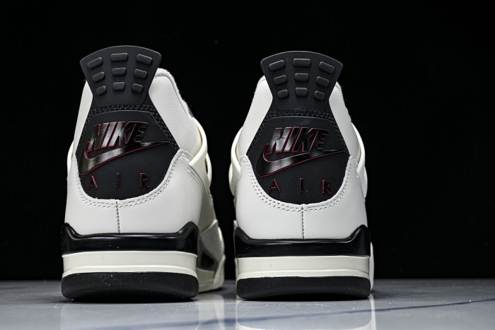 Air Jordan 4“Flight Club” IM4002-100