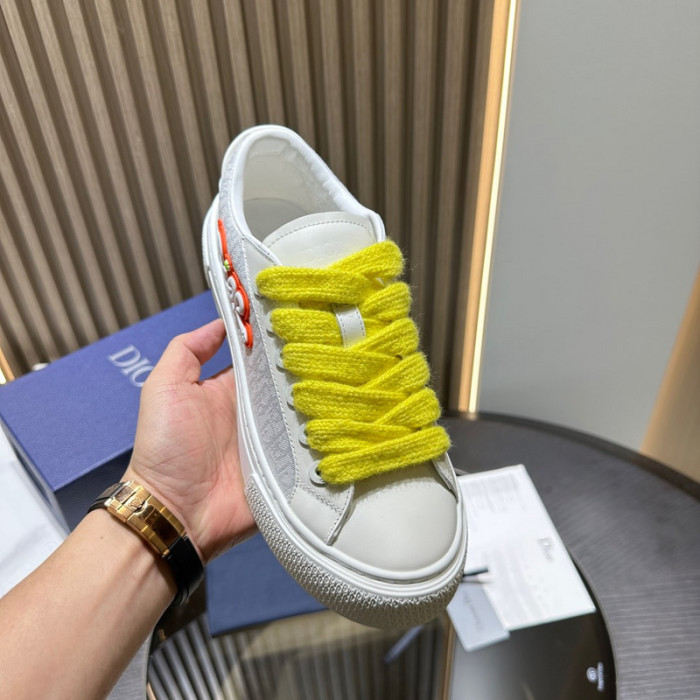 DR B33 LOW-TOP SNEAKERS DR-93