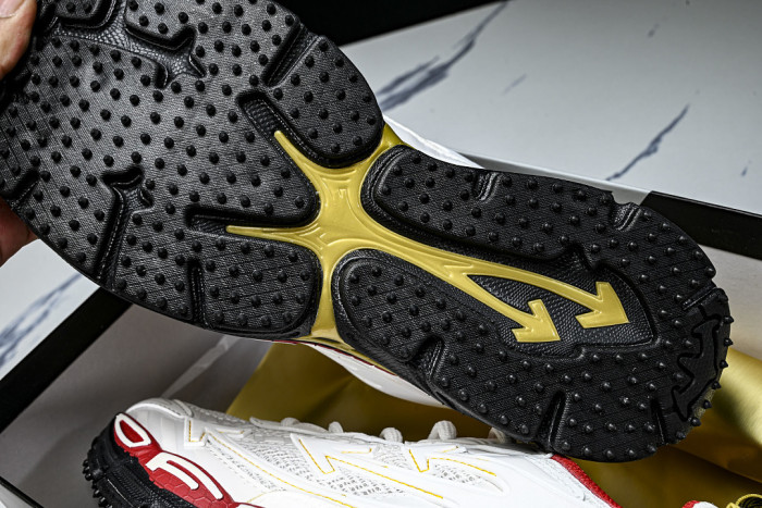 OF BE RIGHT BACK SNEAKERS OB43