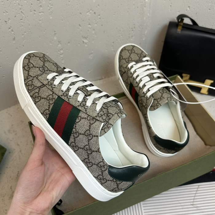 GI ACE EMBROIDERED LOW-TOP SNEAKER 90648