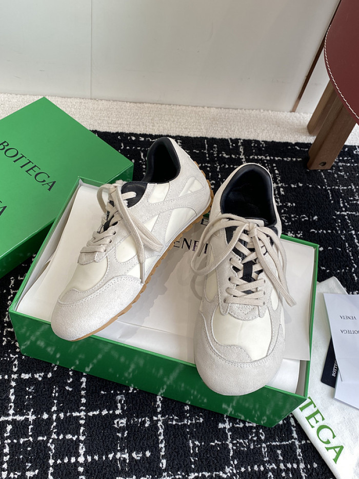 BOTEGA Ven*ta SHOES 2408291