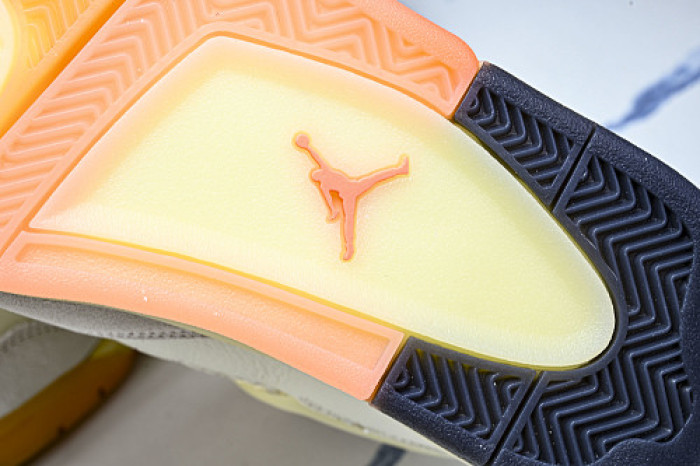 Jordan 4 HV0823-101